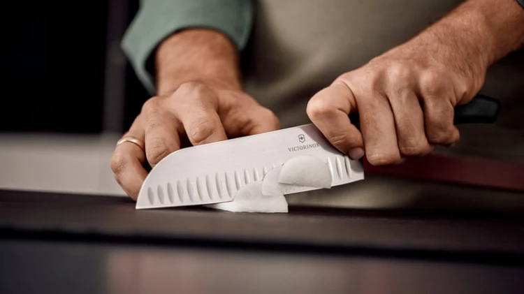 victorinox sanotku g.jpg