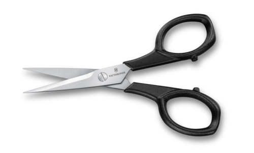 victorinox 8.1017.10 b.png
