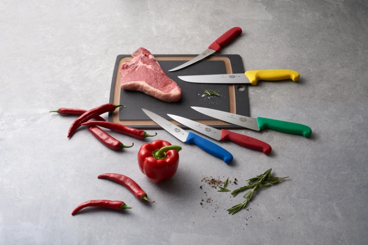 VICTORINOX NOŻE MASARSKIE.png