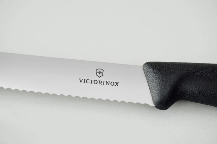 victorinox 6.7833 g.jpg