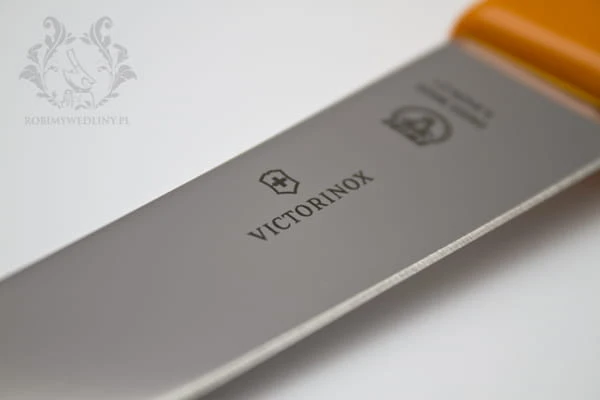 victorinox.jpg